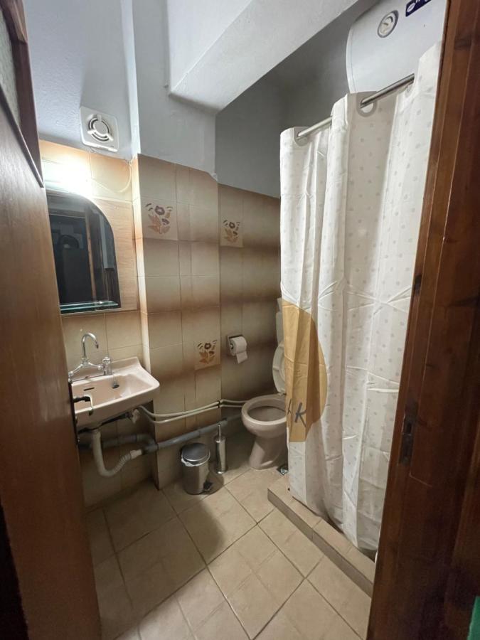 The Beehive 2 * Mytilene